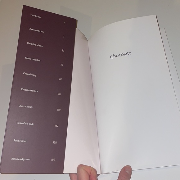 Chocolate by Trish Deseine - Cookbook with 100 chocolate dessert recipes - Picture 3 of 4